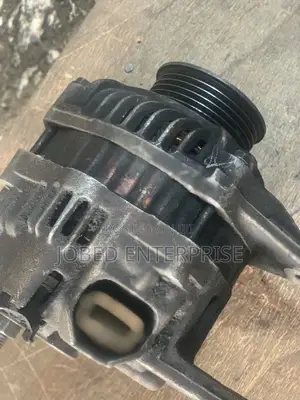 Mitsubishie Pajero (Sports)Alternator
