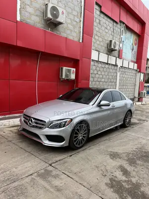 Mercedes-Benz C300 2016 Silver