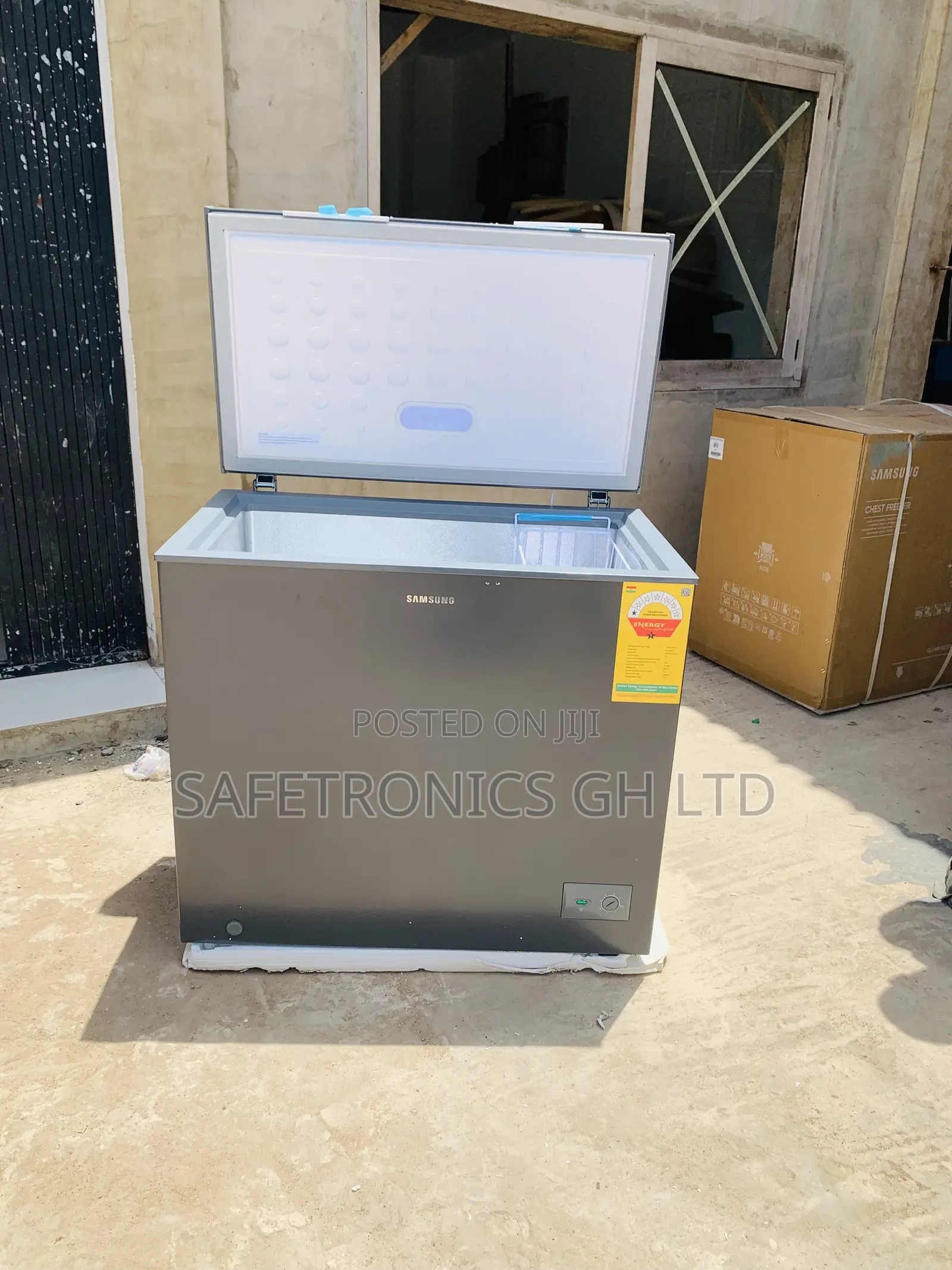 Original Grey Samsung 198l Chest Freezer (Model Ri70f20v1gagh)