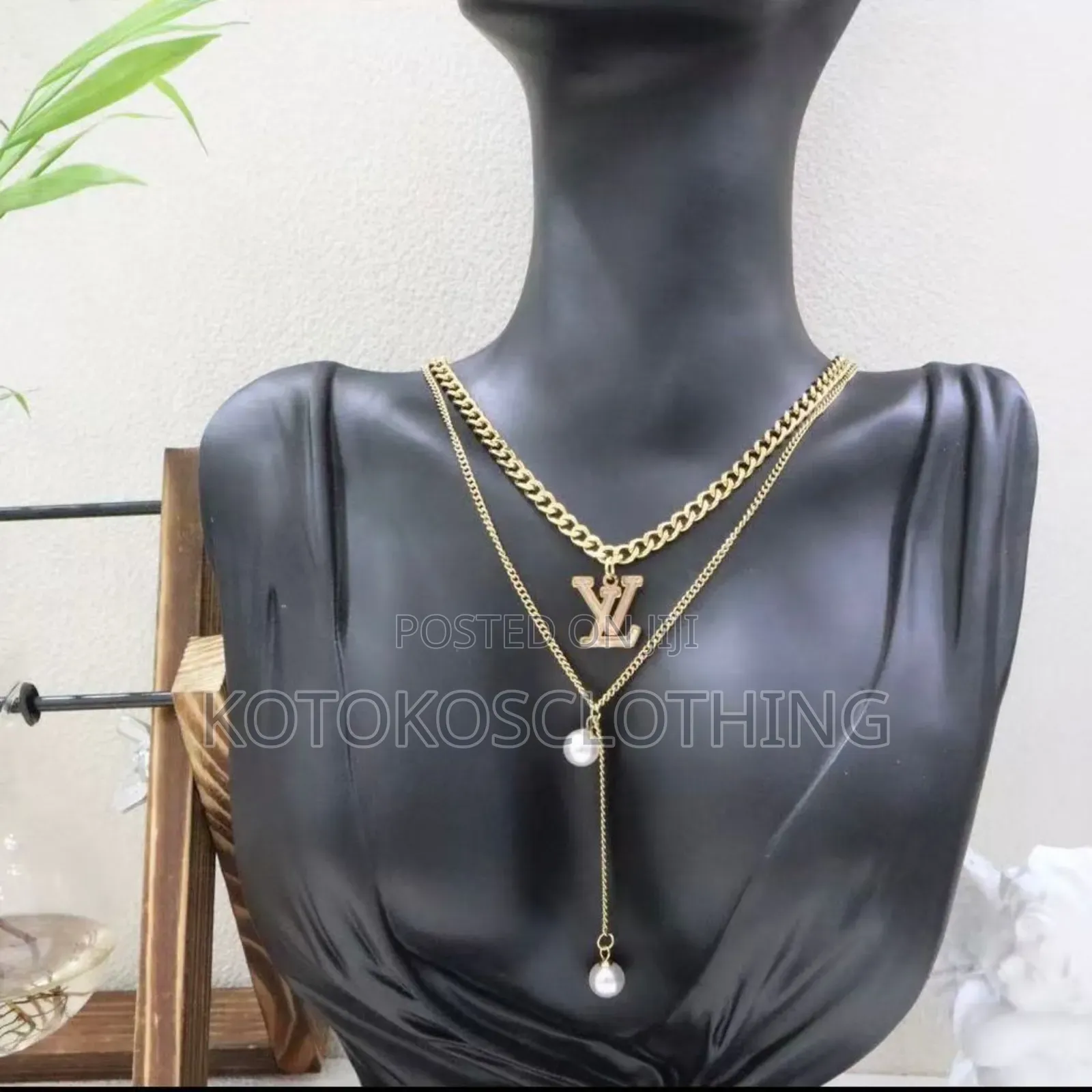 Ladies Classy Chain