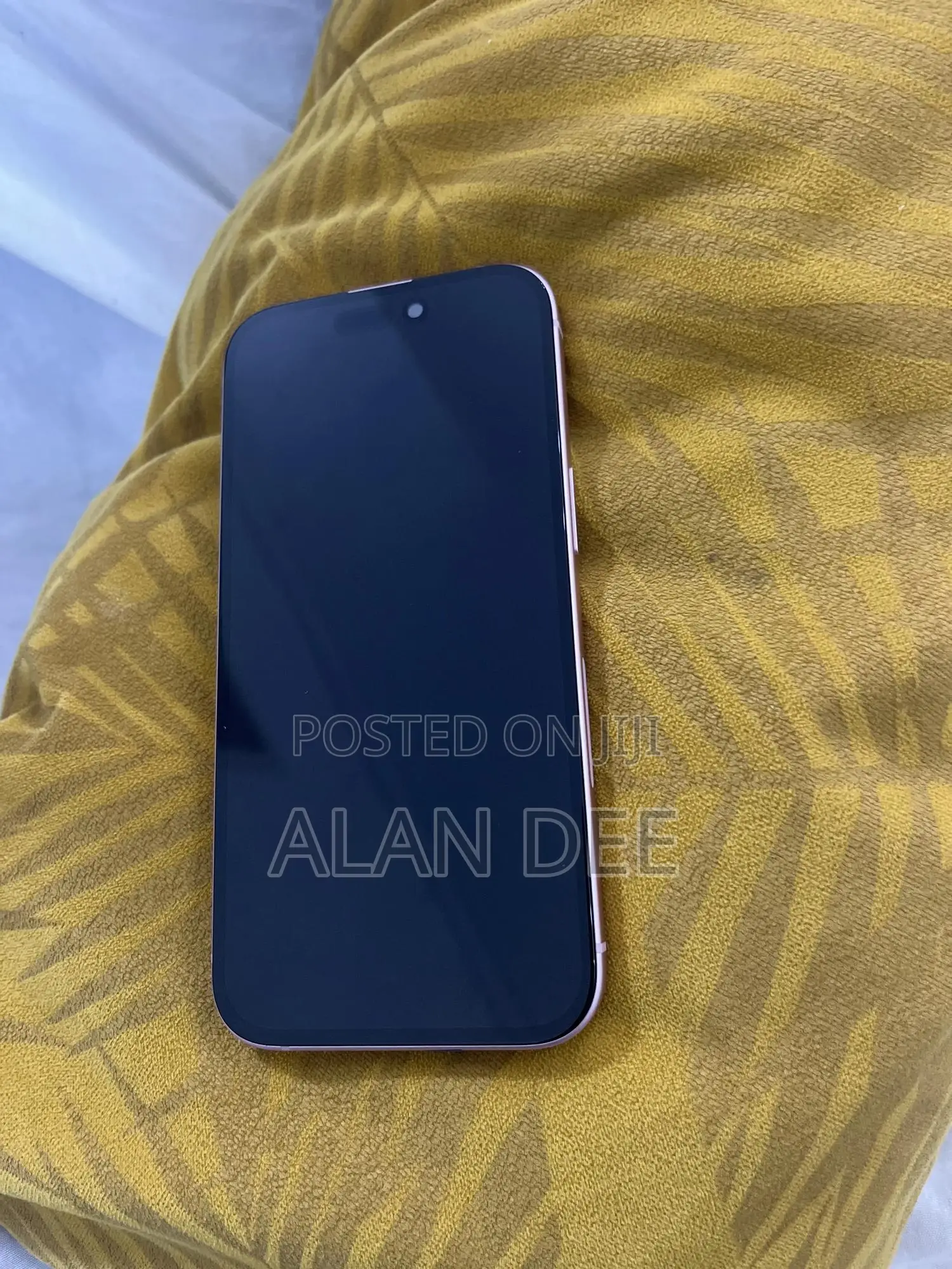 Apple iPhone 15 128 GB Pink