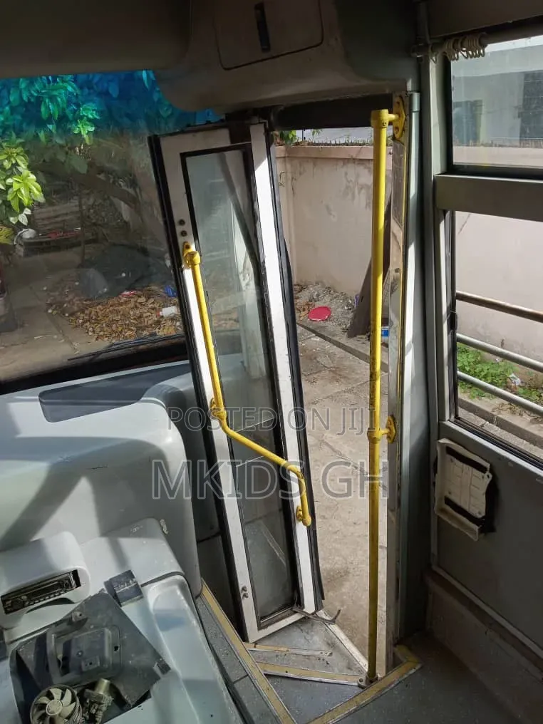 Ashok Leyland Viking 2014 White