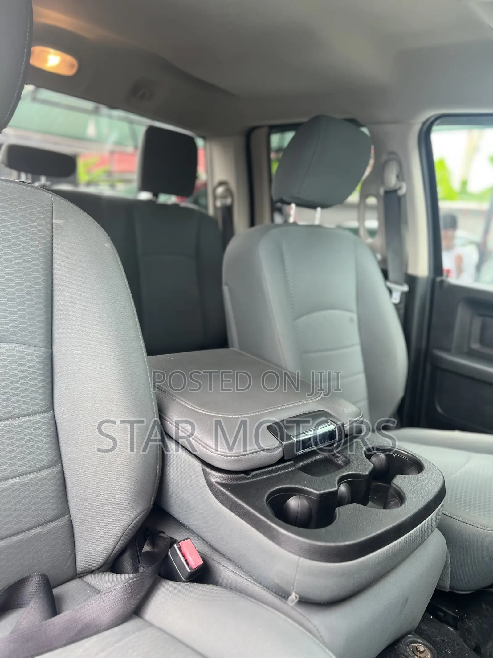 RAM 1500 2023 Black