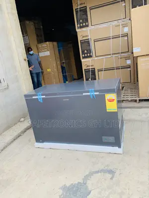Choose Unique Grey Samsung 371l Chest Freezer (Model Ri70f37v1gagh)