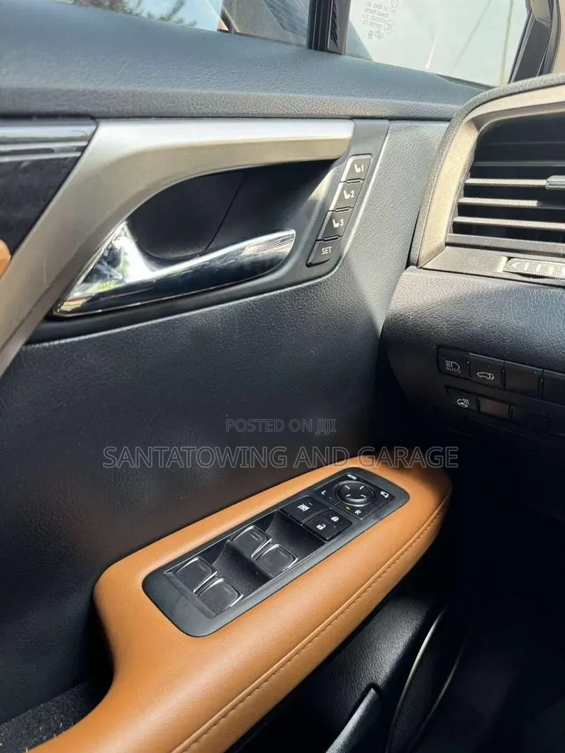 Lexus RX 350 AWD 2022 White