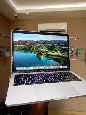 Laptop Apple MacBook Pro 2017 8GB Intel Core i5 SSD 128GB