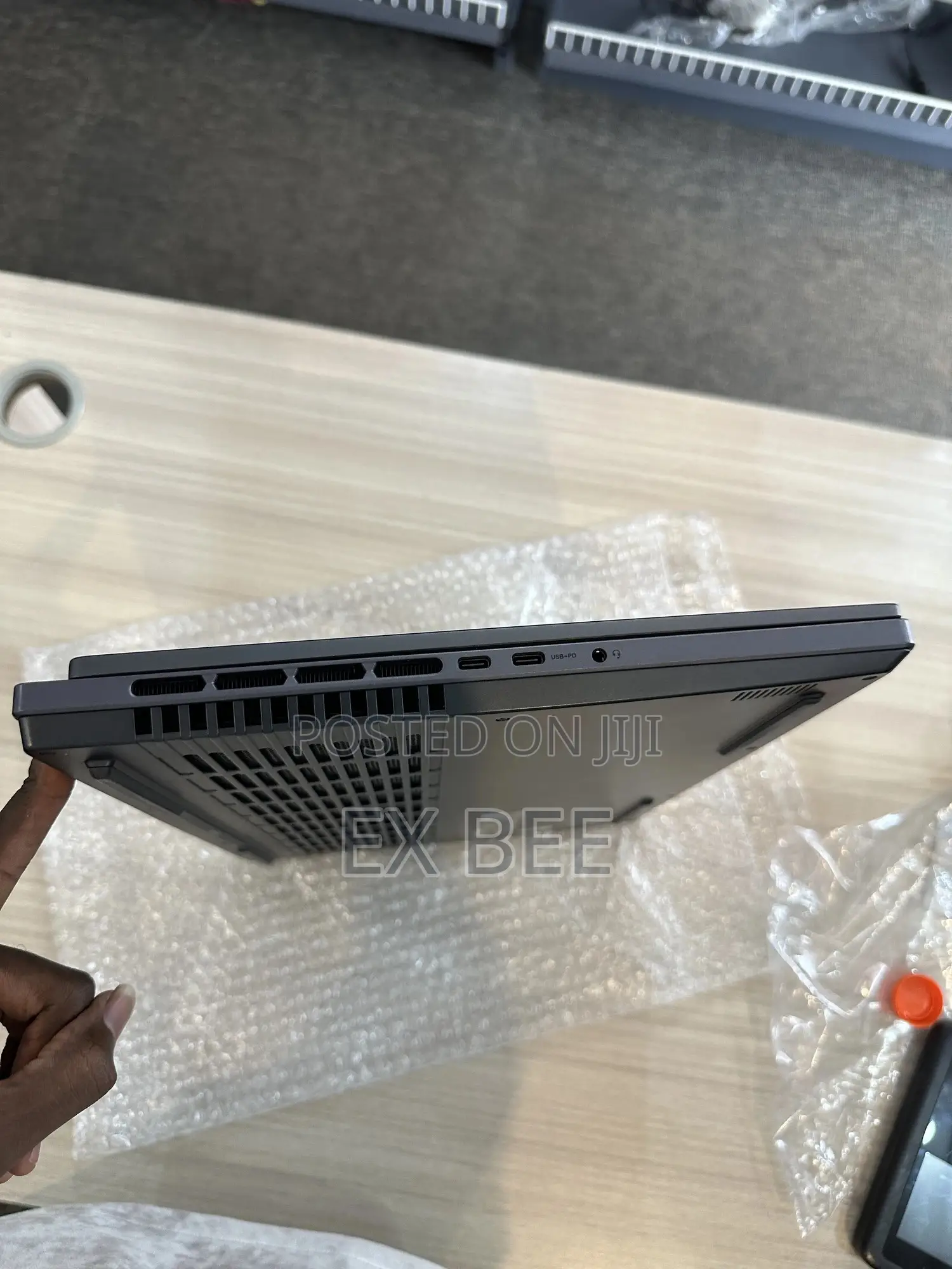 Laptop Lenovo Legion Slim 5 16GB AMD Ryzen 7 SSD 512GB