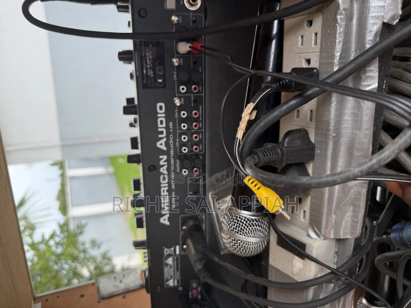Full Sound System Ready to Go. Great for Church, or Wedding