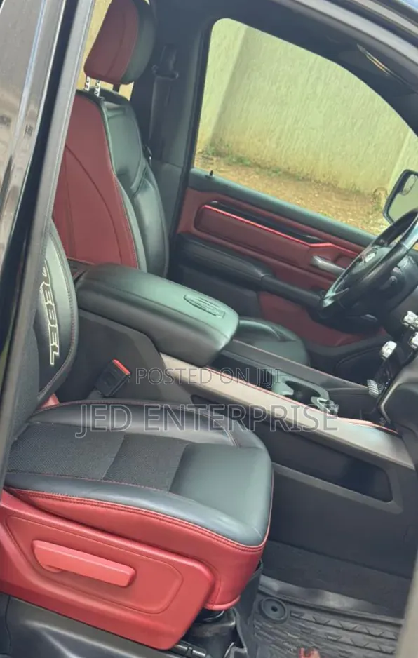 Dodge RAM 2022 Black