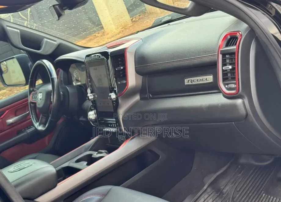 Dodge RAM 2022 Black