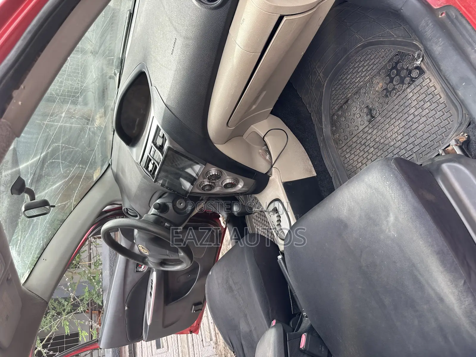Toyota Yaris 2008 Red