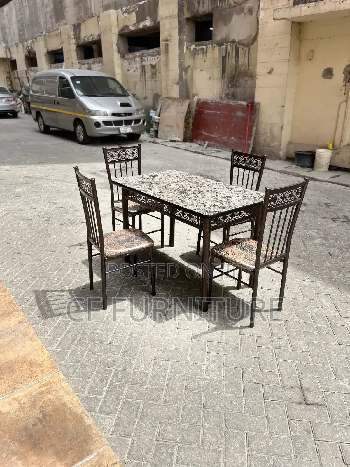 4chairs Dining Table