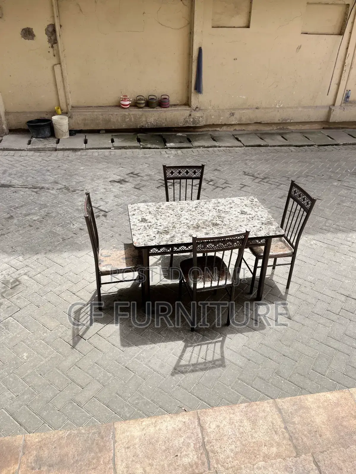 4chairs Dining Table