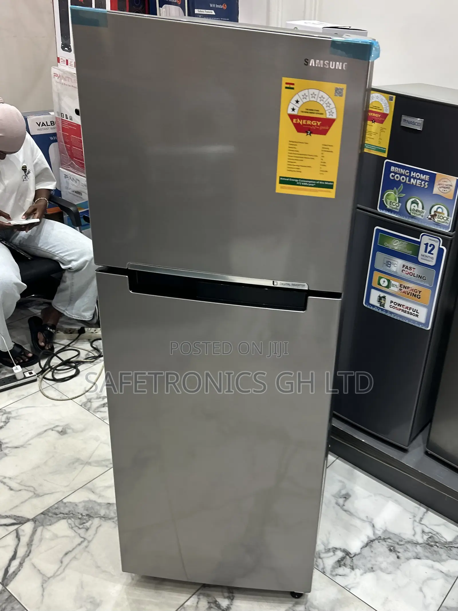 Lastest Grey Samsung Rt28 236-280l Top-Mount Frost-Free Refrigerator