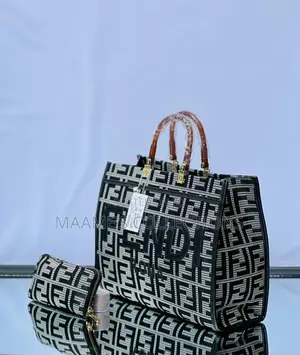Fendi Roma Tote Women’S Handbag ( 2 in 1)