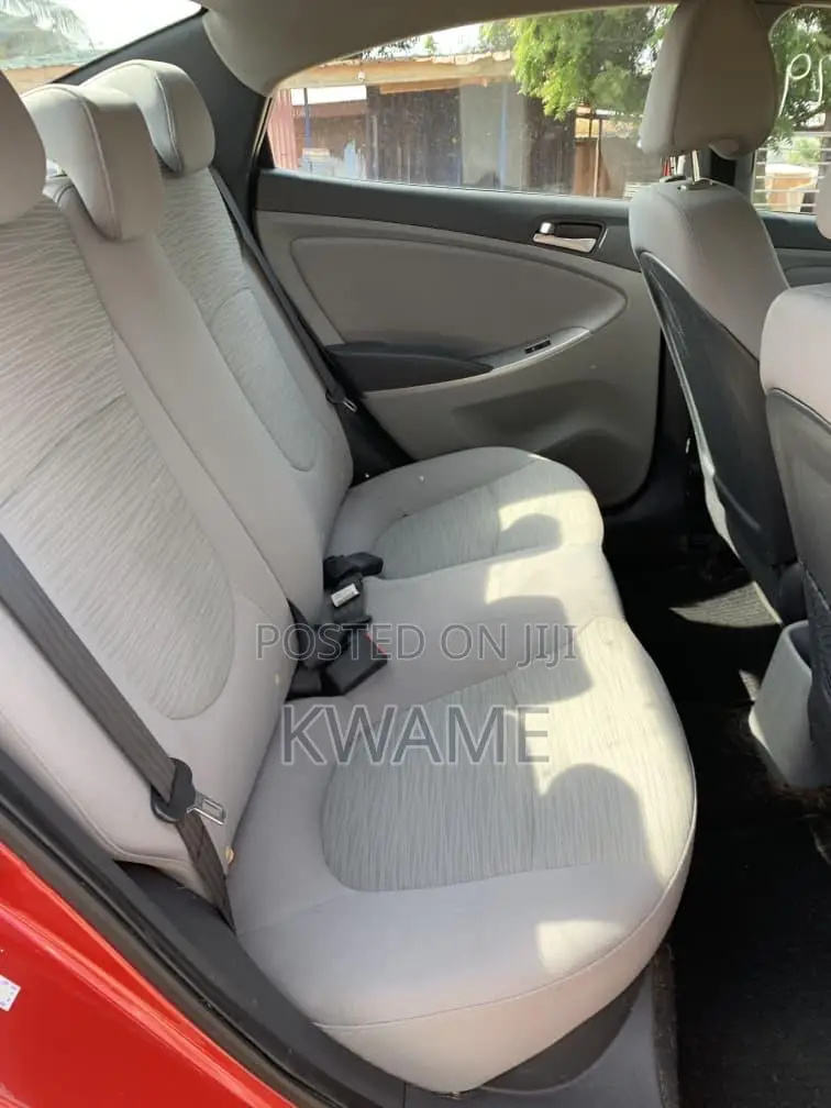 Hyundai Accent SE Sedan 2016 Red