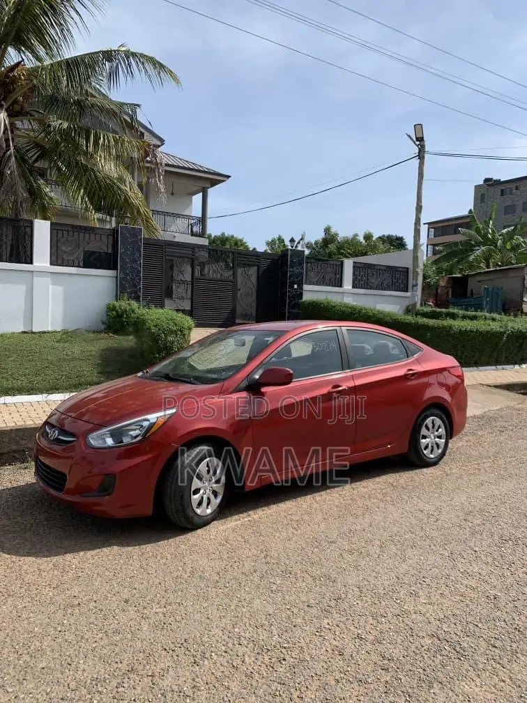 Hyundai Accent SE Sedan 2016 Red