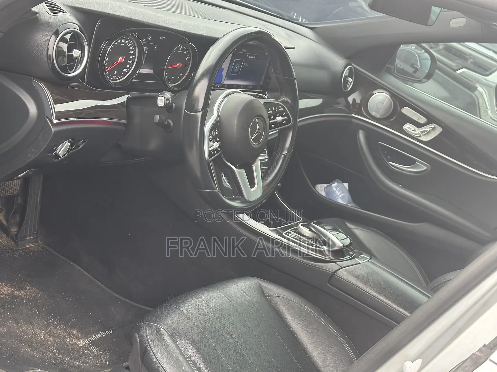 Mercedes-Benz E300 2019 Silver