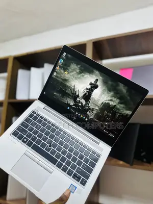 Laptop HP EliteBook 830 G6 8GB Intel Core i5 SSD 256GB