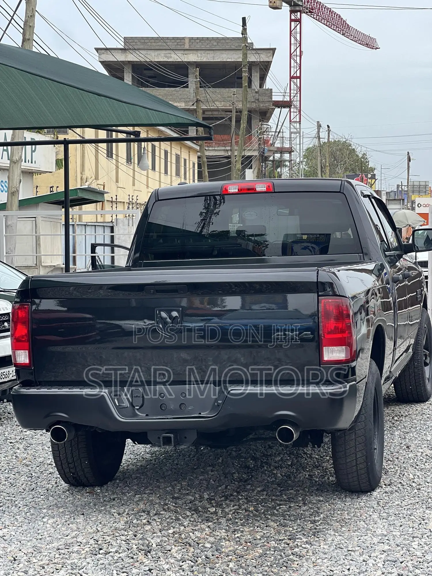 RAM 1500 2023 Black