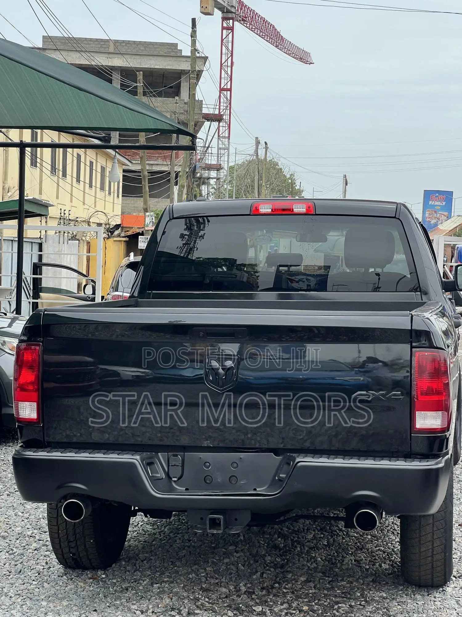 RAM 1500 2023 Black
