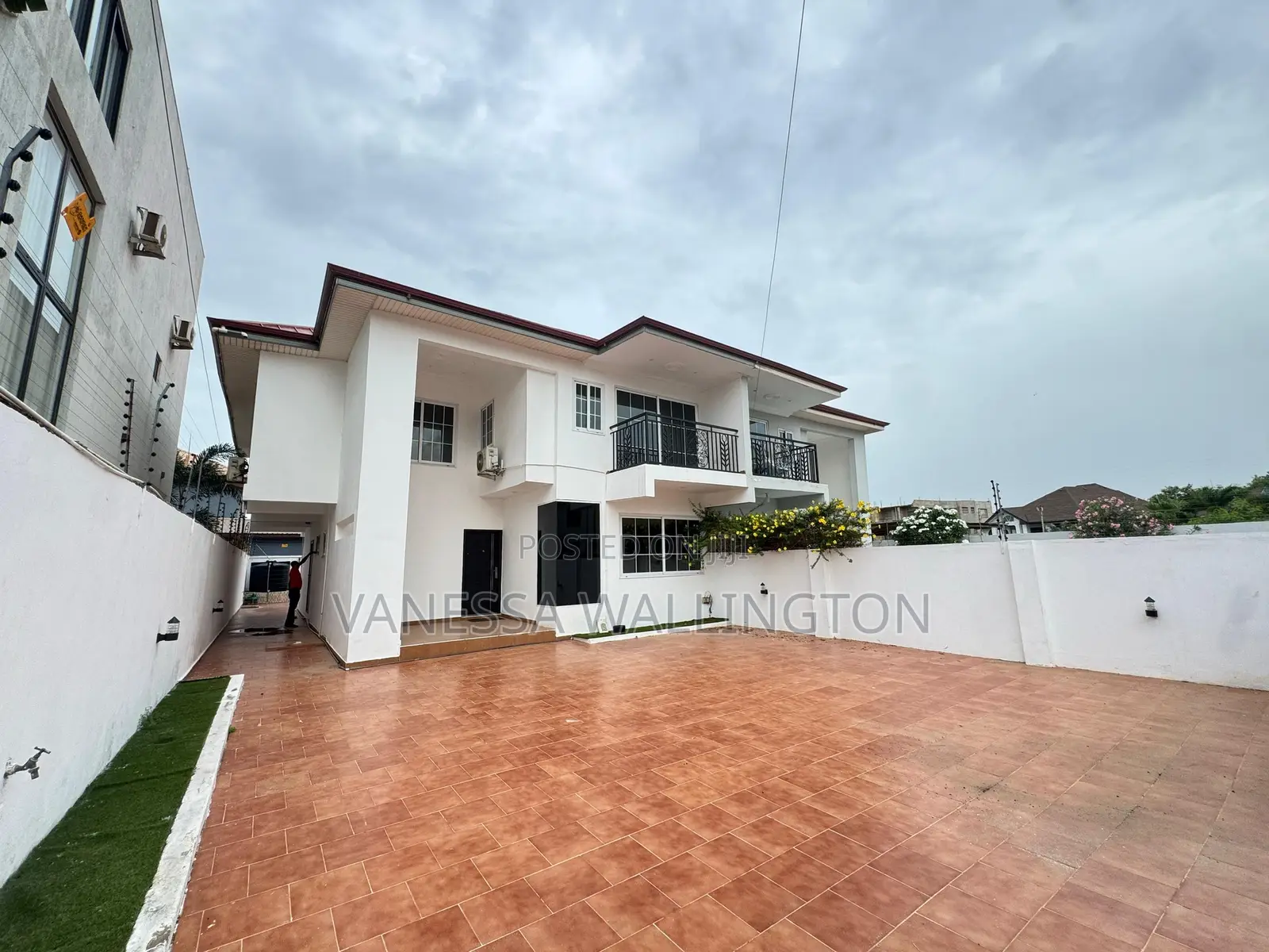 3bdrm House in East Legon, Adjiriganor for rent