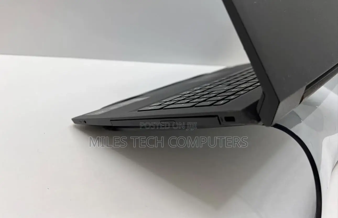 Laptop Lenovo V110 8GB Intel Core i5 SSD 256GB