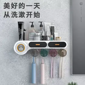 Tooth Brush Holder