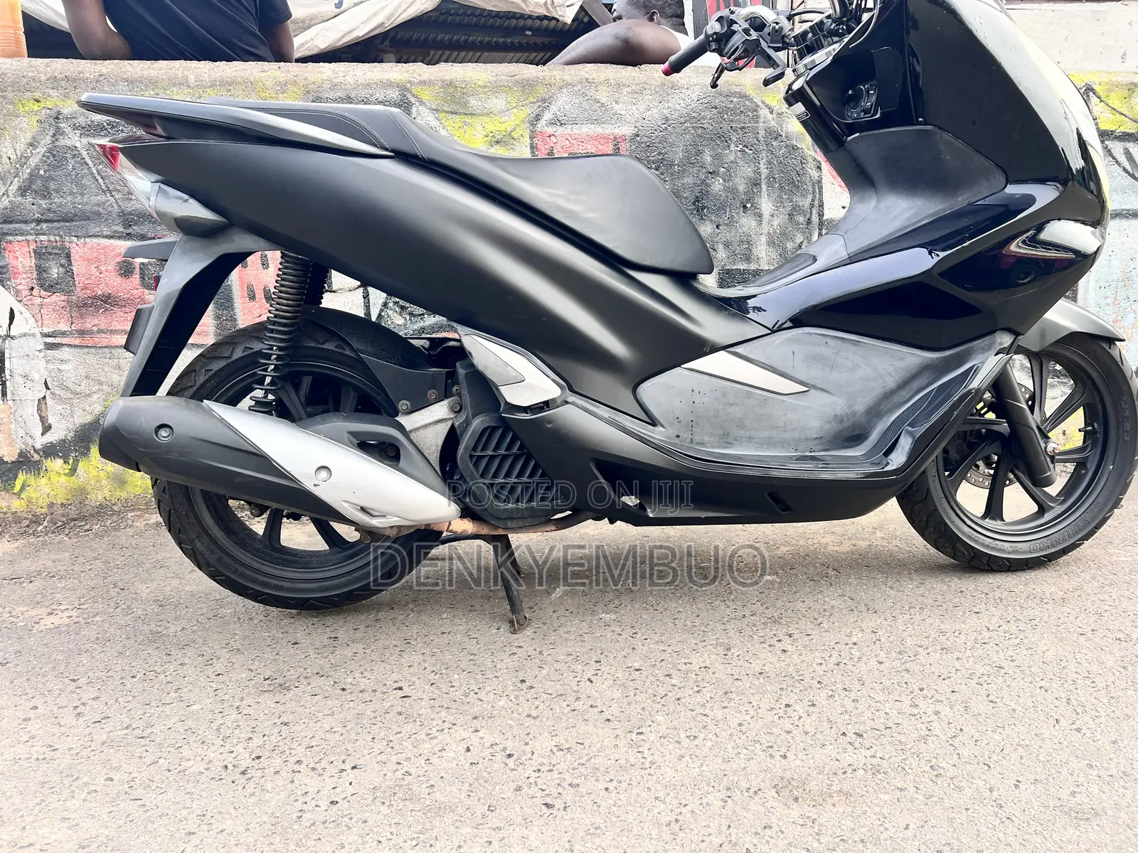 Honda 2024 Black