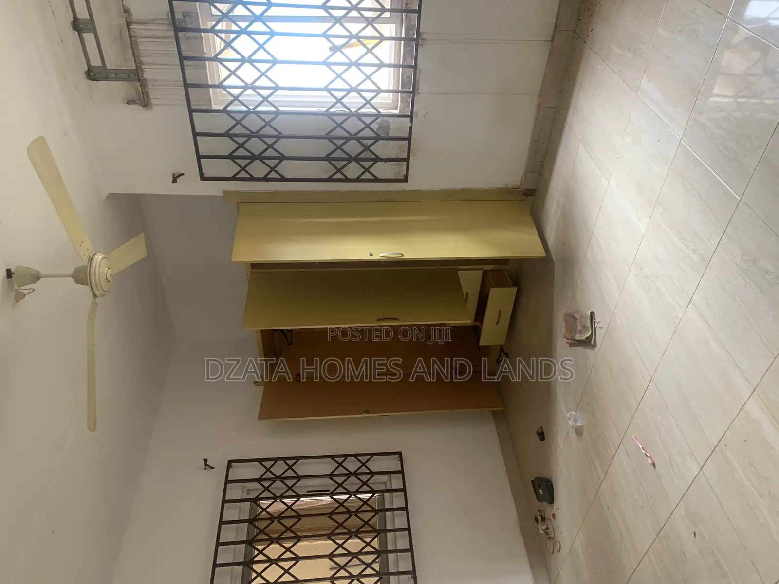 3bdrm House in Manet Gardens, Spintex for rent