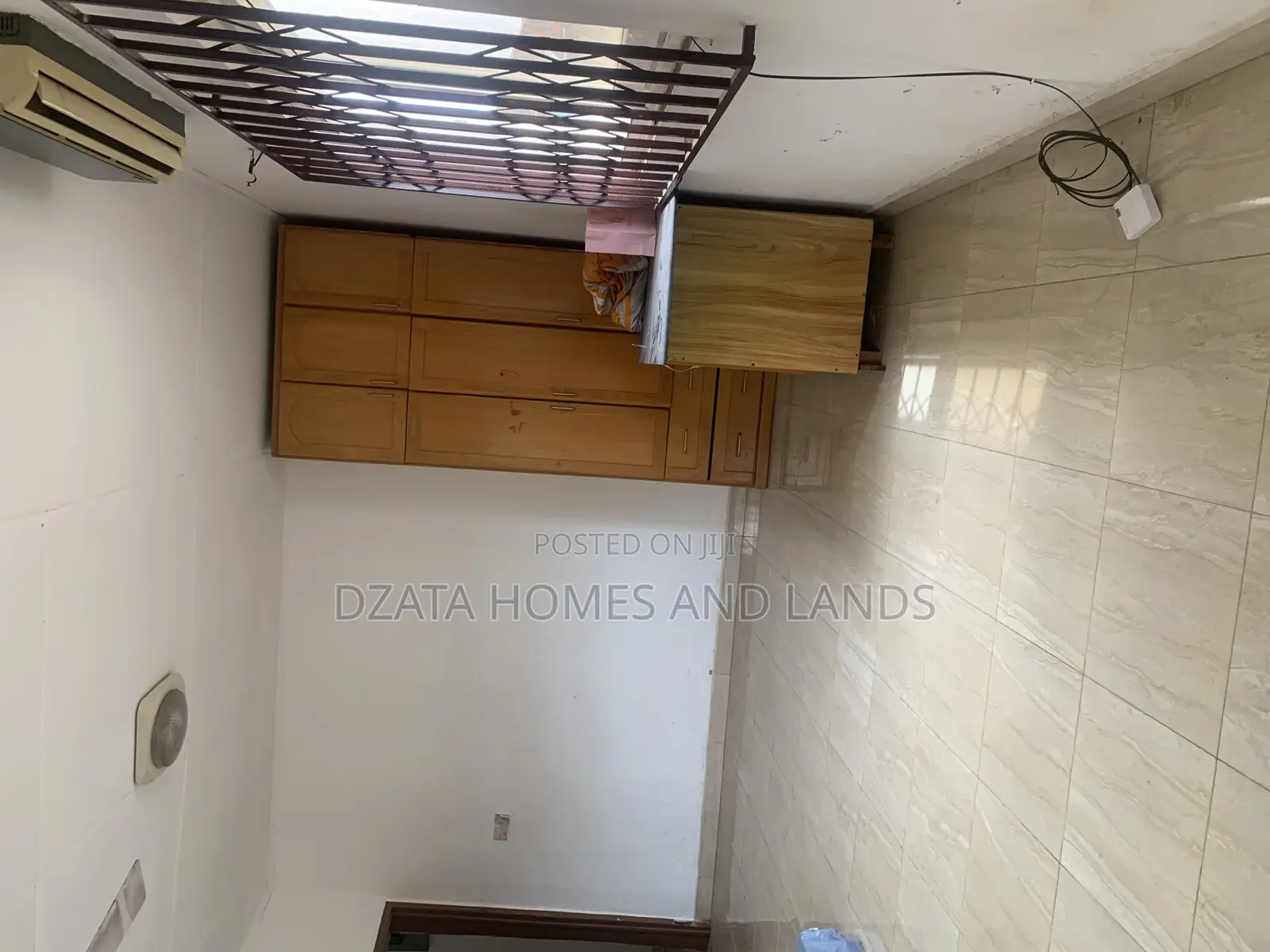 3bdrm House in Manet Gardens, Spintex for rent