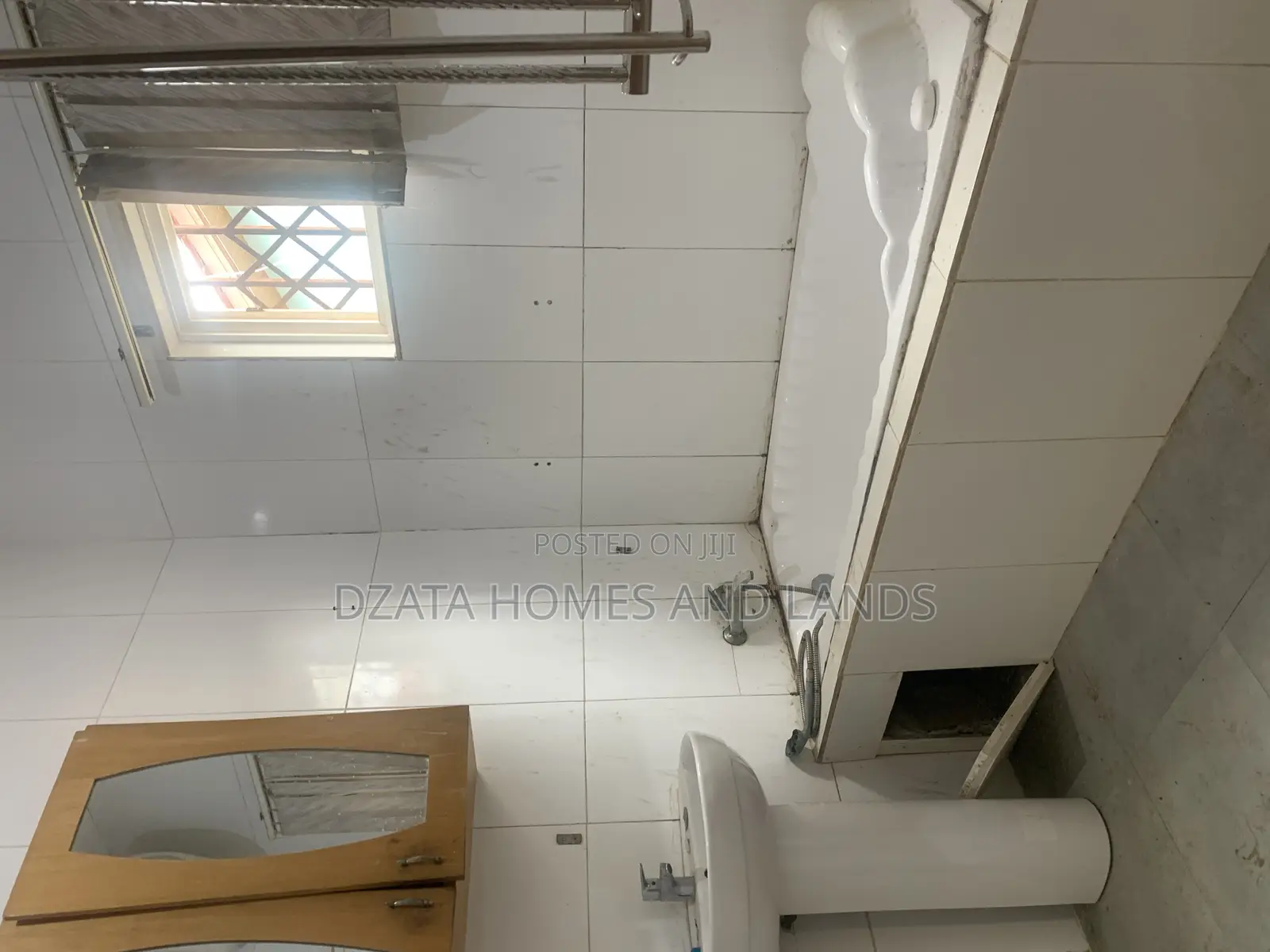 3bdrm House in Manet Gardens, Spintex for rent