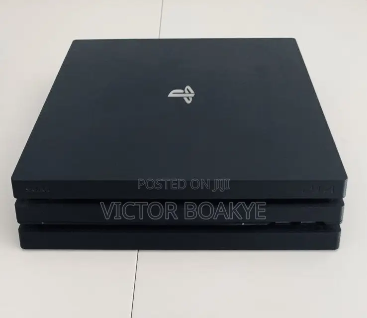 Ps4 Pro + Single Controller