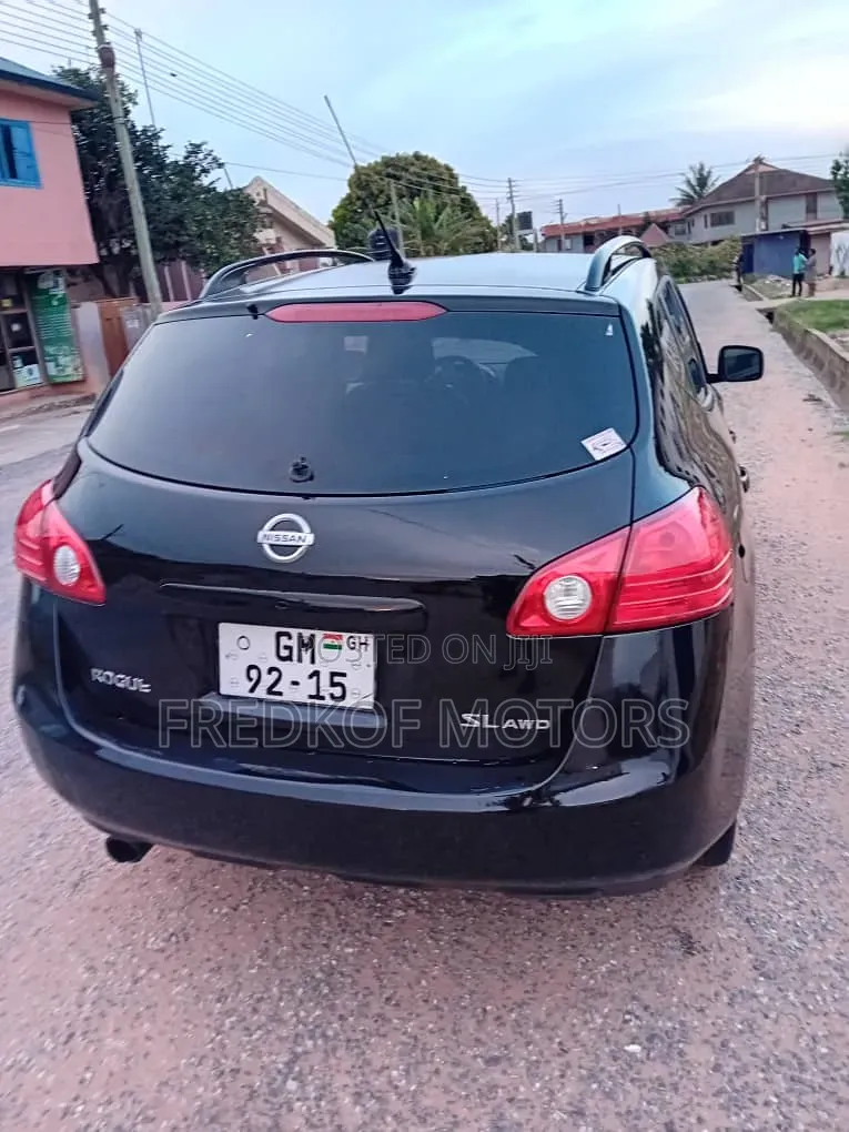 Nissan Rogue SV 4dr SUV (2.5L 4cyl CVT) 2015 Black