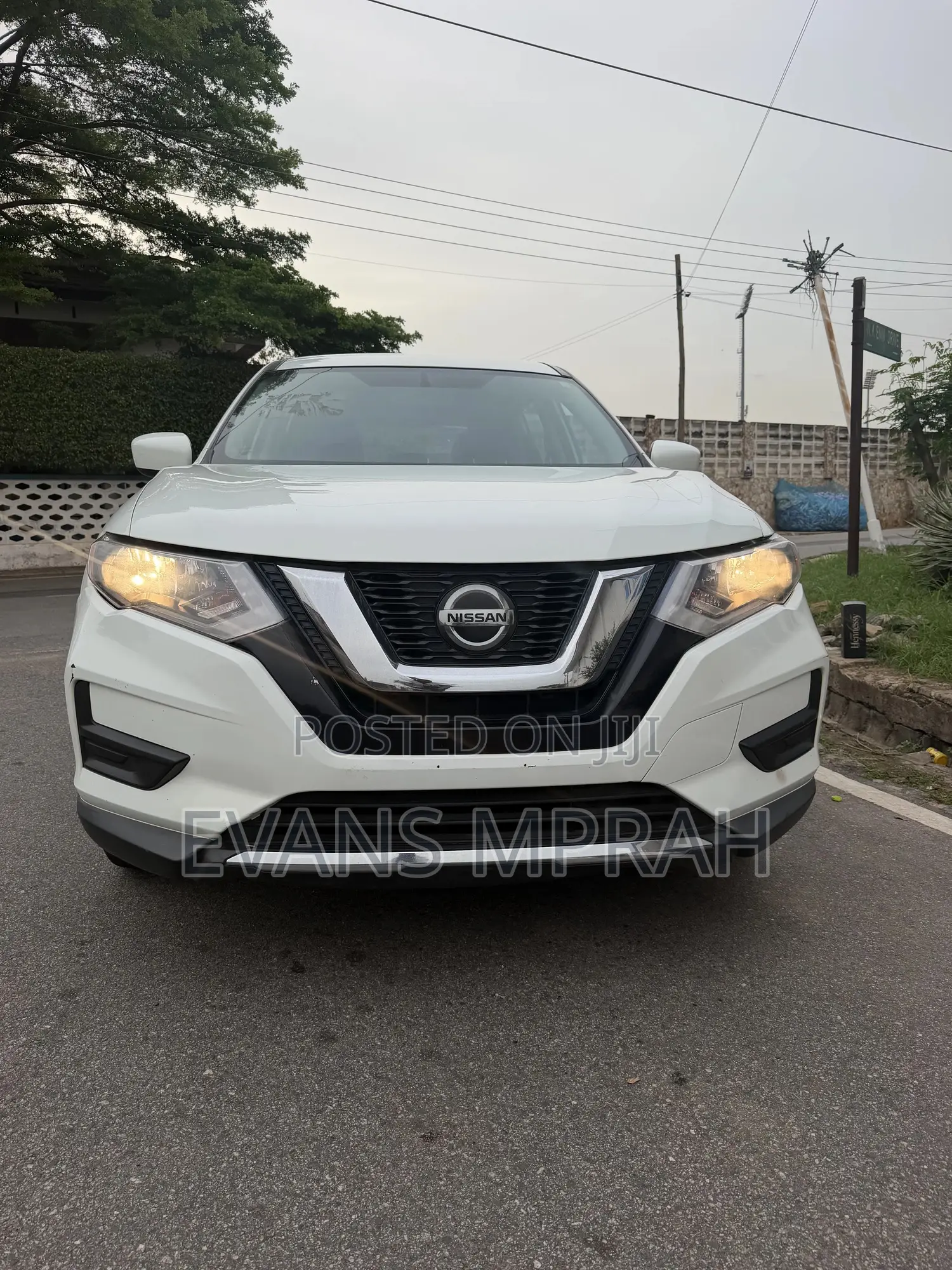 Nissan Rogue 2018 White