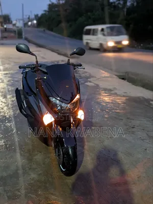 Yamaha NMAX 155 2022 Black
