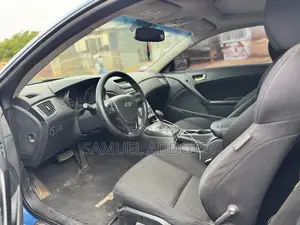 Hyundai Genesis 2011 Blue