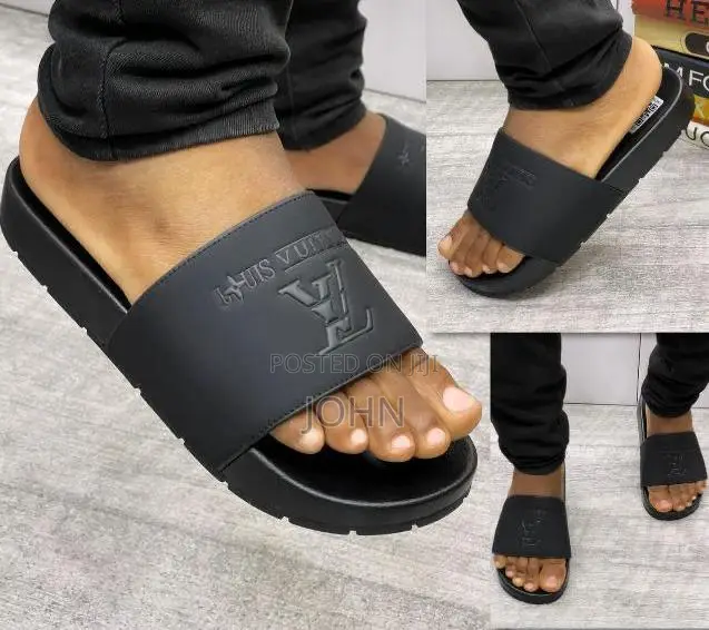 Slides / Slippers New Unboxed
