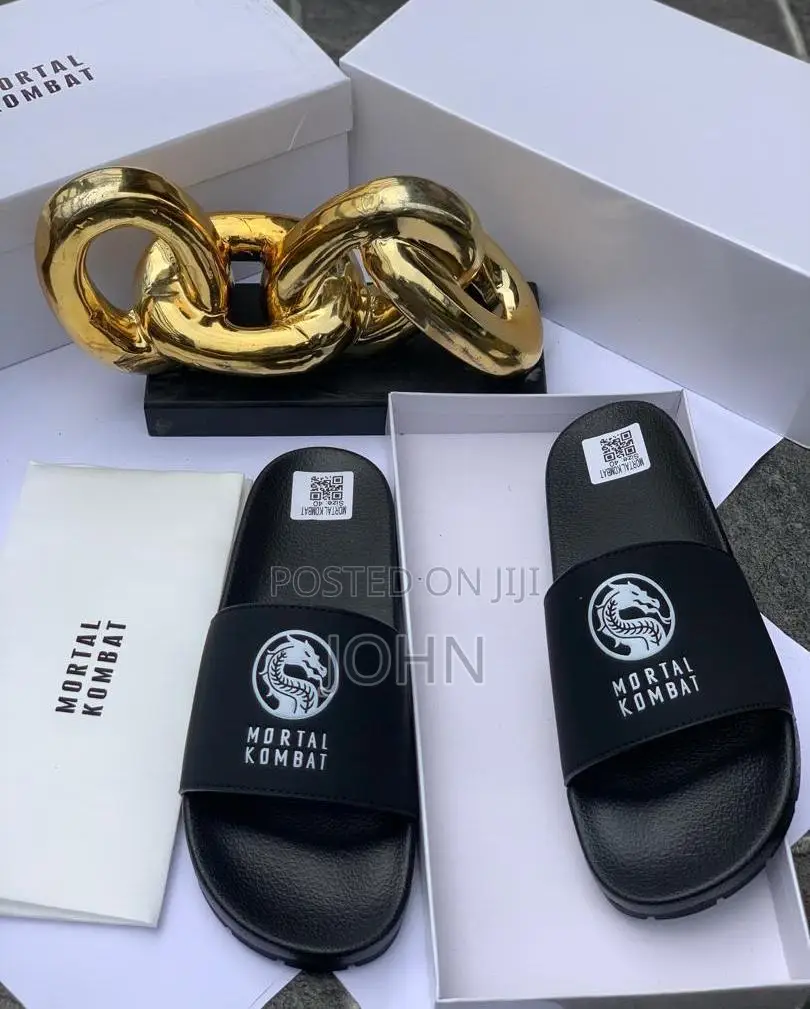 Slides / Slippers New Unboxed