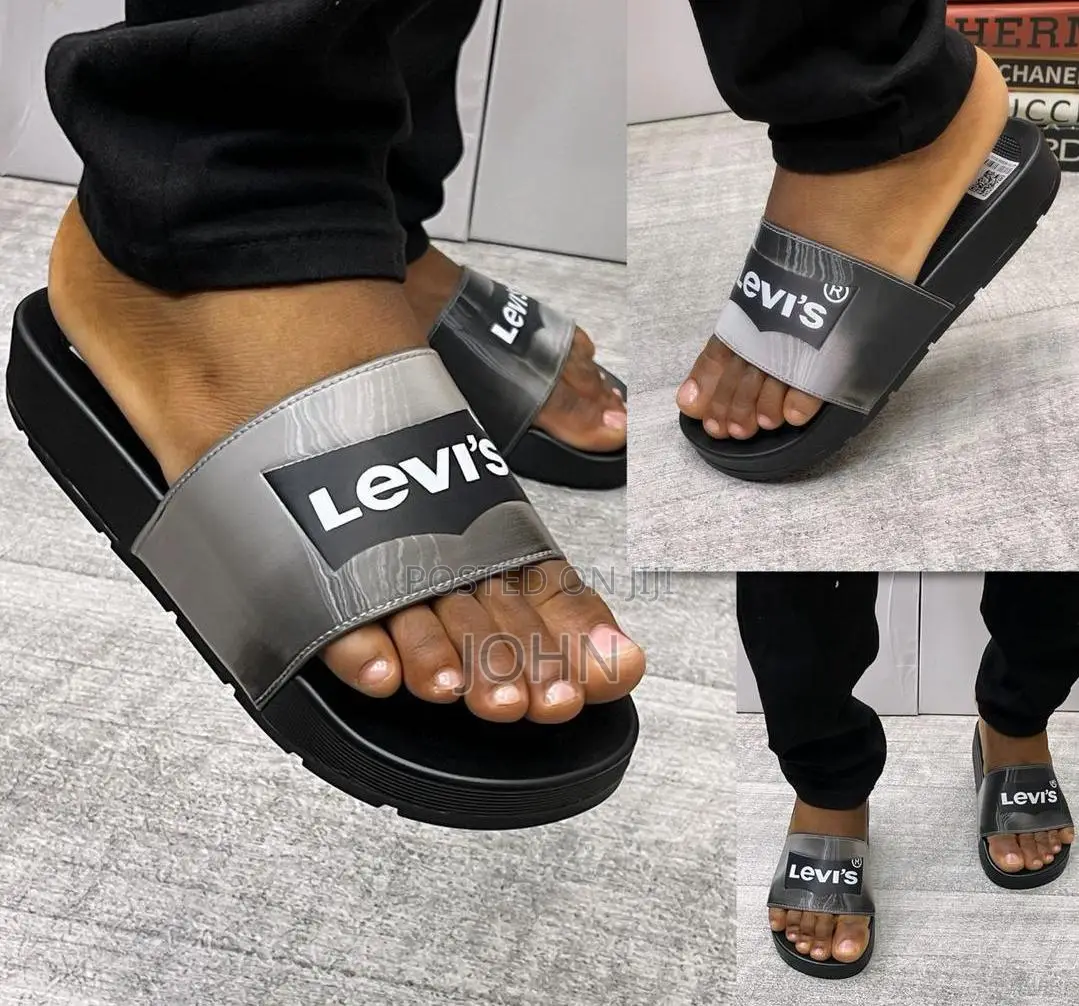 Slides / Slippers New Unboxed