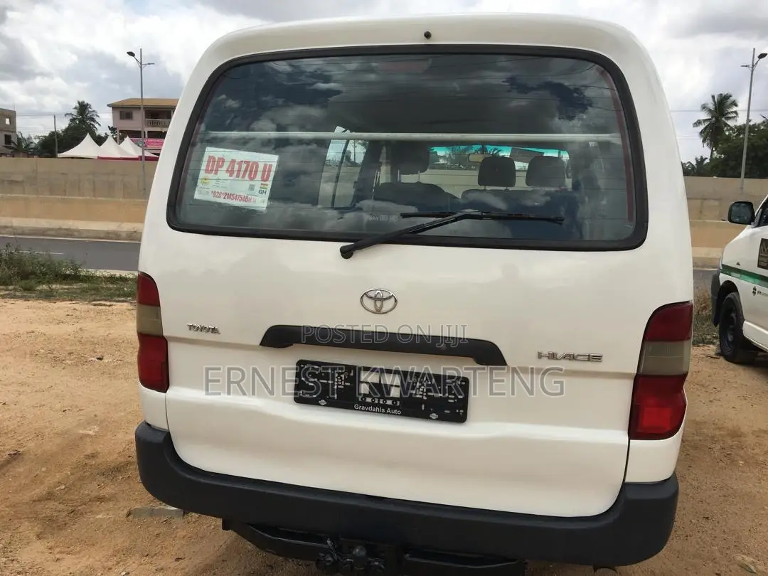 Toyota HiAce 2009 Grey
