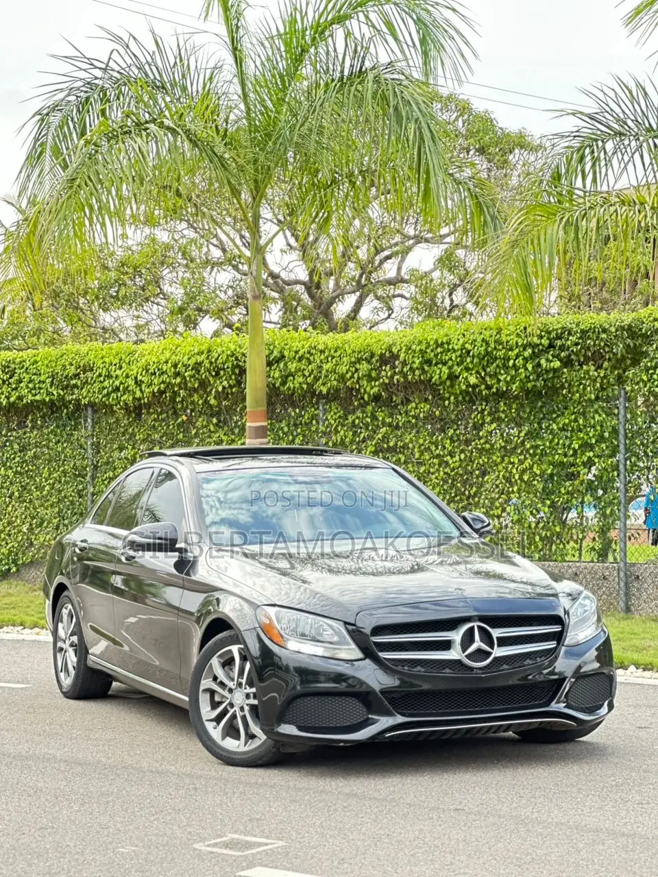 Mercedes-Benz C300 2018 Black