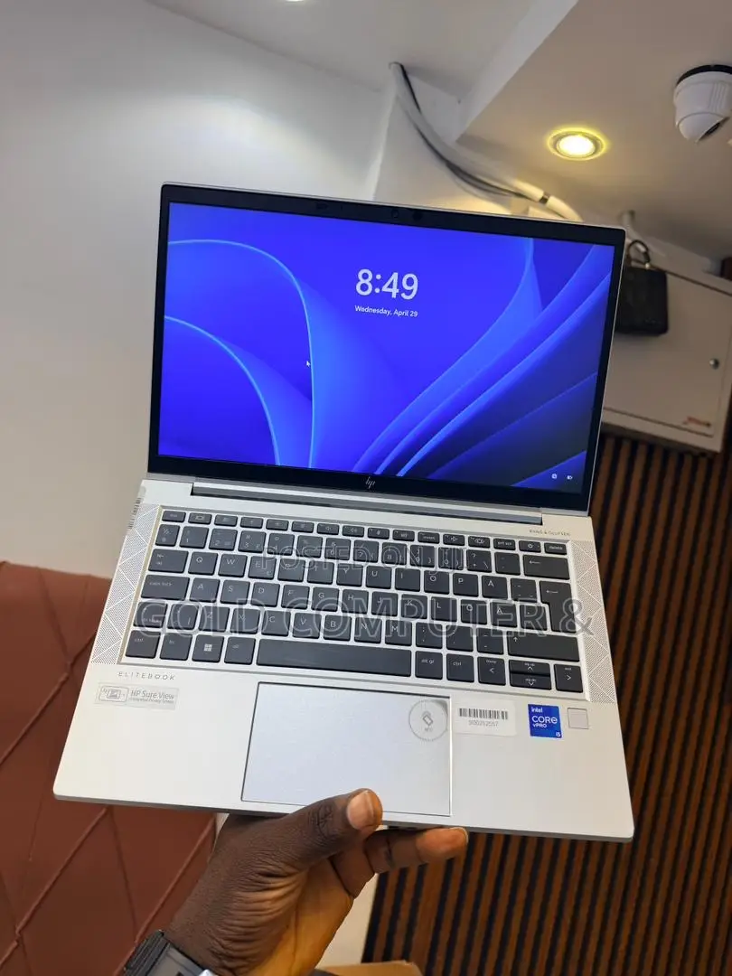 Laptop HP EliteBook 830 G8 8GB Intel Core i5 SSD 256GB