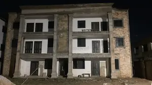 10bdrm Apartment in Kasoa Newtown, Gomoa East for sale