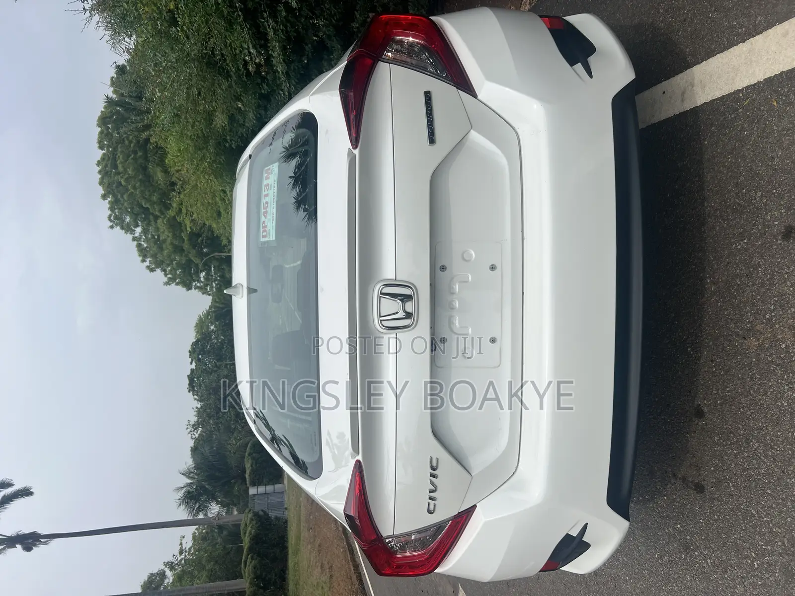 Honda Civic Touring 4dr Sedan (1.5L 4cyl) 2017 White