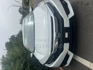 Honda Civic Touring 4dr Sedan (1.5L 4cyl) 2017 White