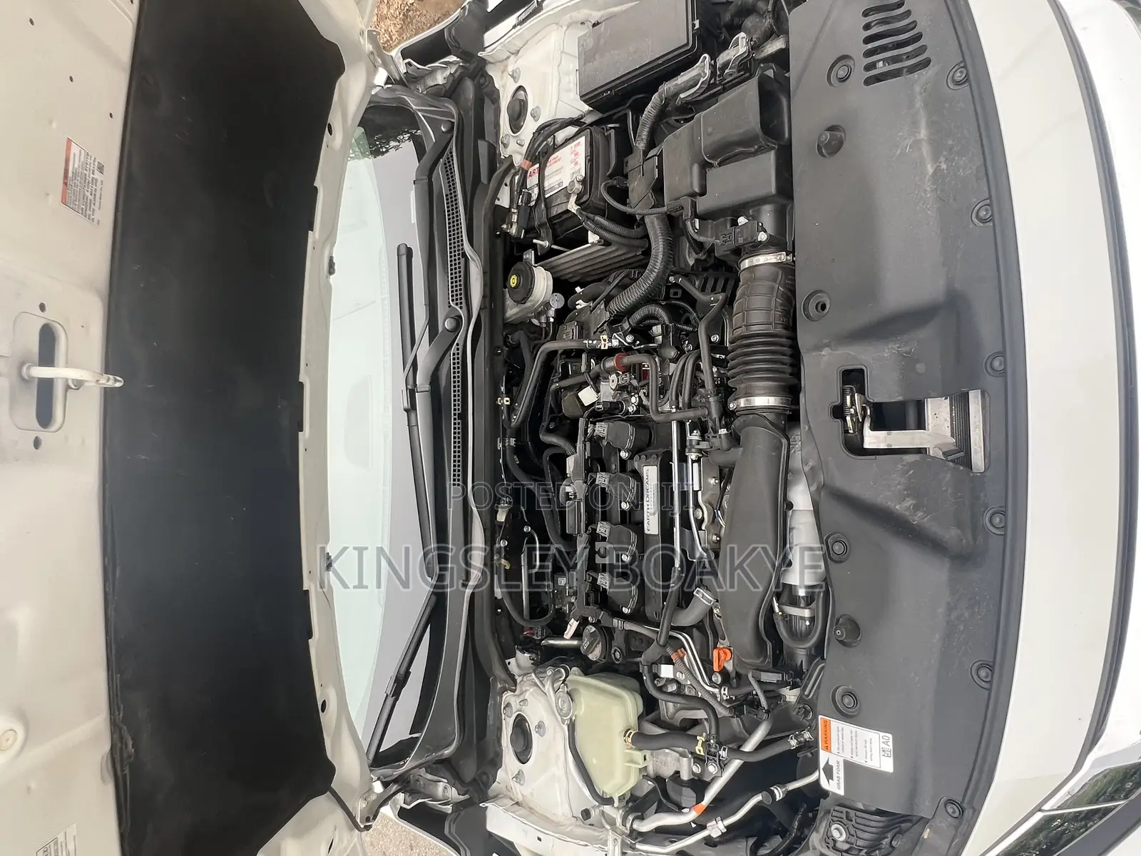 Honda Civic Touring 4dr Sedan (1.5L 4cyl) 2017 White