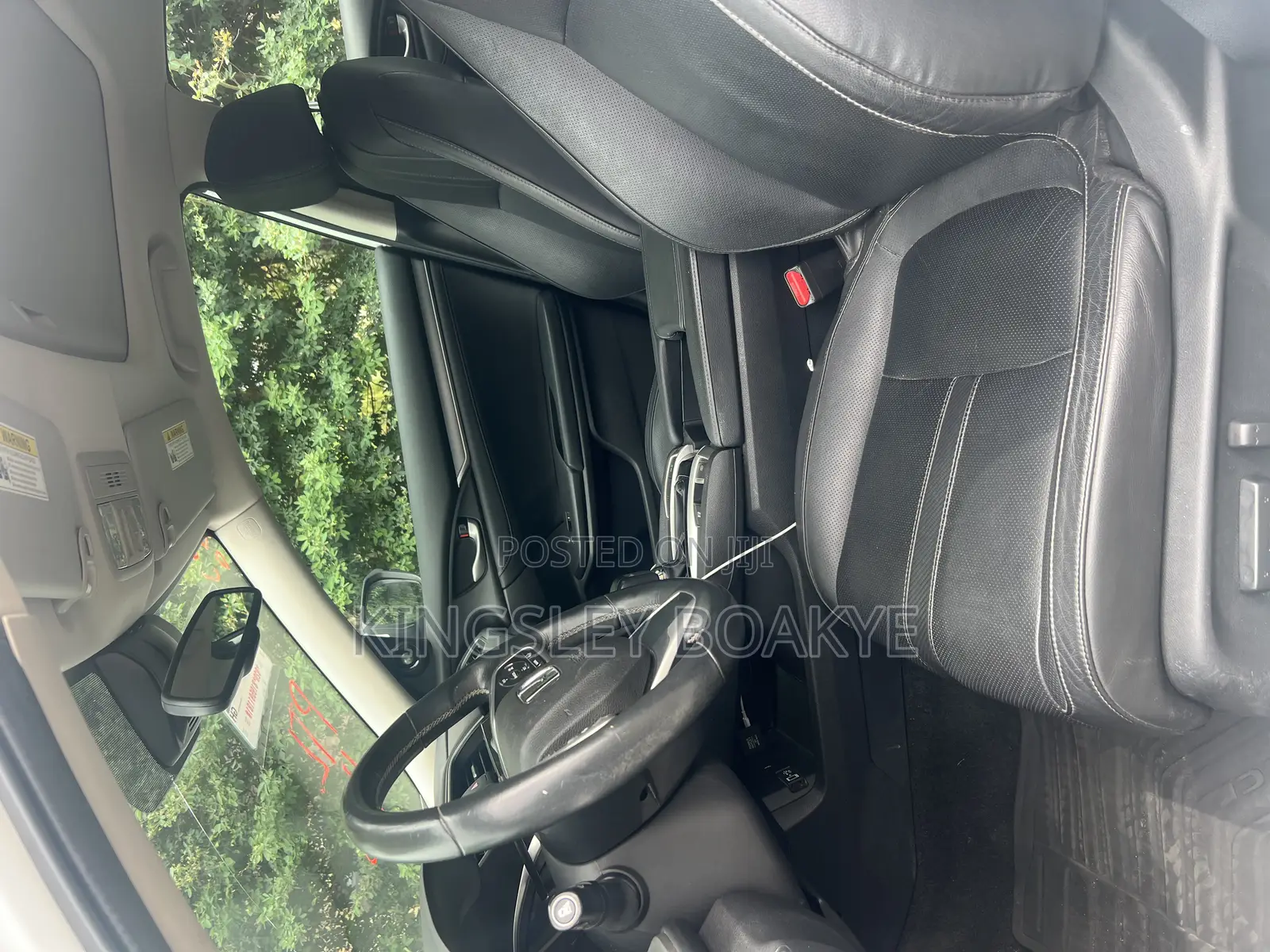 Honda Civic Touring 4dr Sedan (1.5L 4cyl) 2017 White