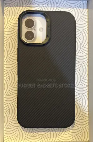 Apple iPhone 16/17 Case