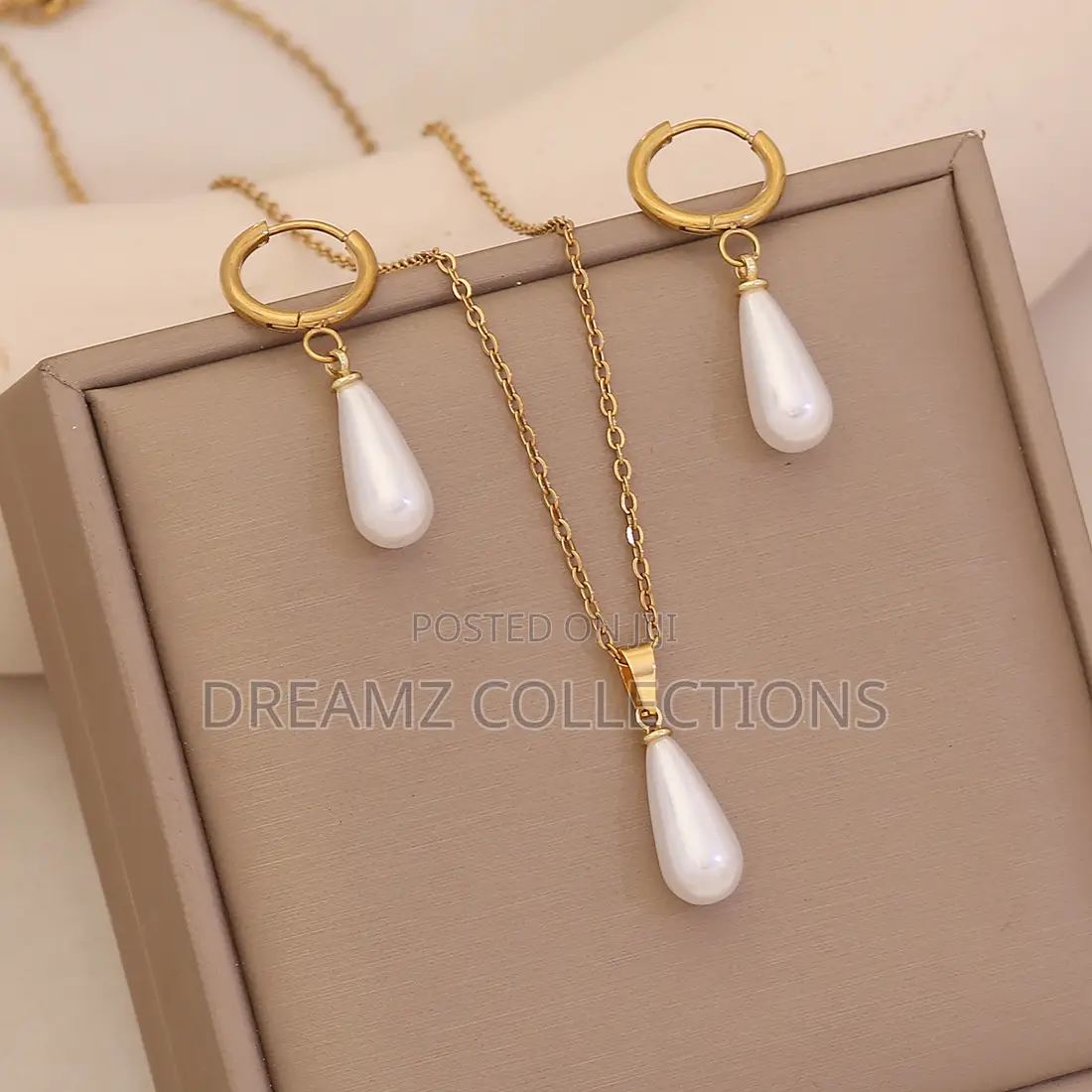 Heart Gemstone Jewelry Set